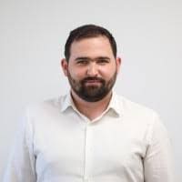 Foto de Luis Ángel Hernández fundador del programa De Cero a Inversor en Fondos.